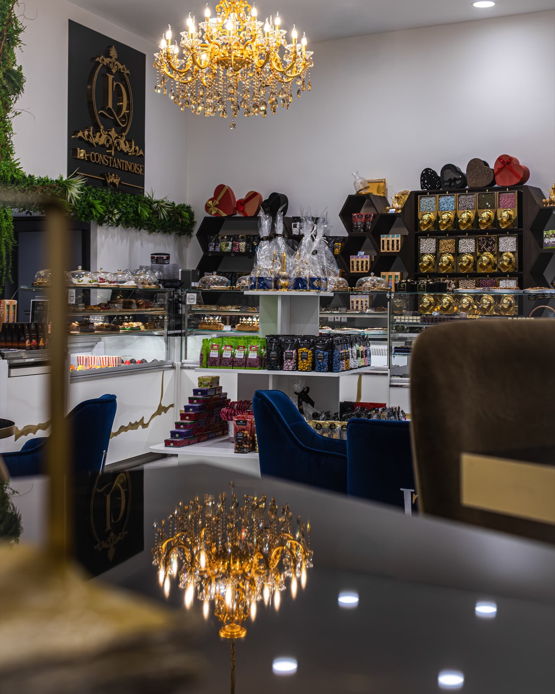 Intérieur de la boutique La Constantinoise